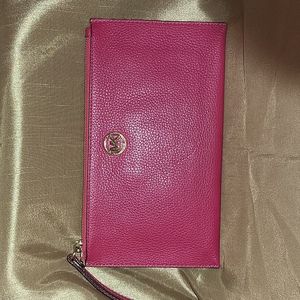 Michael Kors wristlet